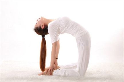 Mantenga la práctica regular de yoga para una vida mejor