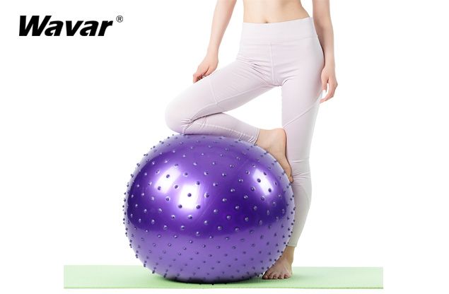 Equipo de yoga para principiantes: 10 mejores accesorios de yoga para ayudar a su práctica