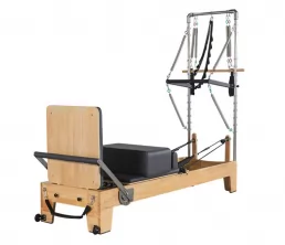 Reformador de Pilates con torre