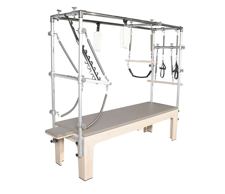 Entrenamiento de ejercicios de yoga arce pilates cadillac reformador