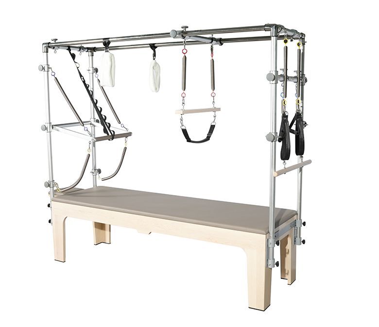 Entrenamiento de ejercicios de yoga arce pilates cadillac reformador