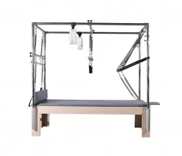 Maple Maple Cadillac Trapeze Table a la venta