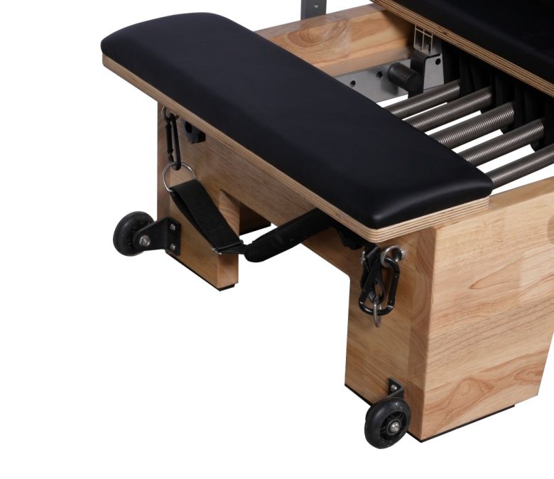 Reformador de pilates de madera de roble de lujo con medio trapecio