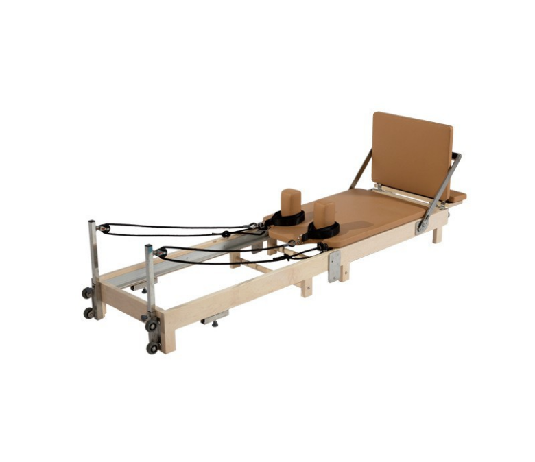 En el hogar reformador de pilates plegable de madera