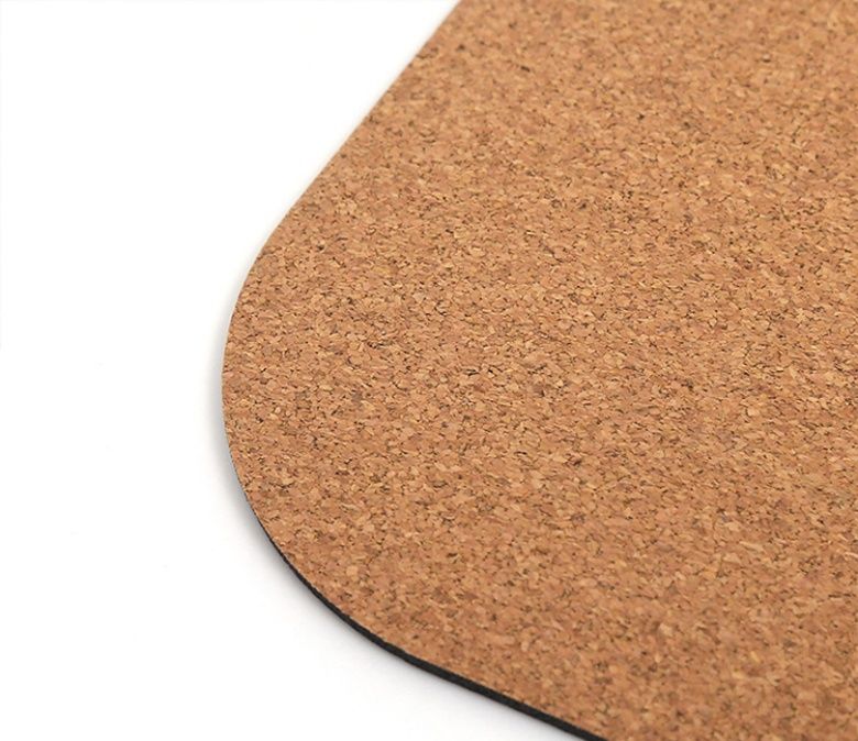 Estera de yoga de goma de corcho de grado de estudio con líneas de alineación