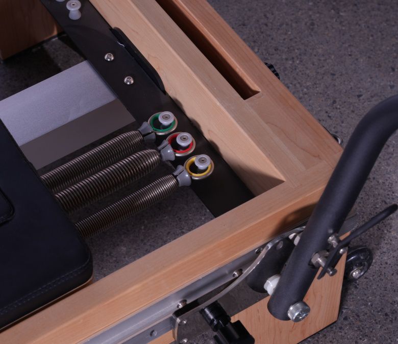 Maple Full Track Split Pilates Reformer con torre