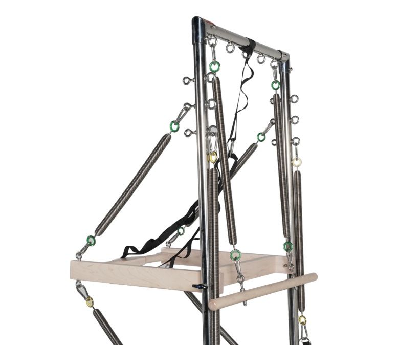 Reformador clásico de Pilates con torre