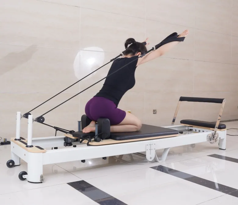 Reformador de pilates plegable de aluminio blanco en venta